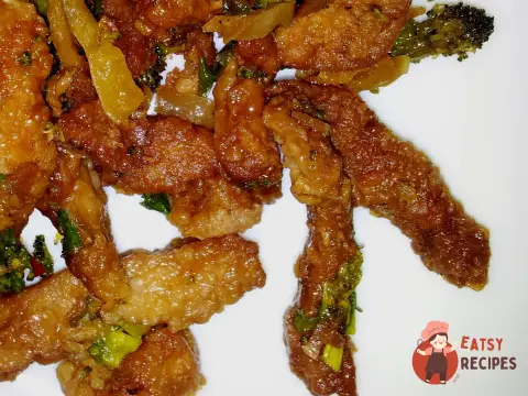 Маринована свинина з овочами та гострим перцем