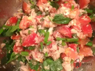 Спагетті крудо аль тонно