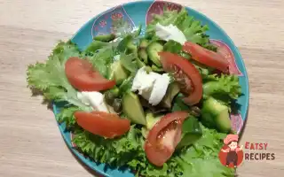 Салат З Моцарелою, Авокадо Та Каперсами