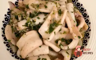Кальмари У Часниковому Соусі