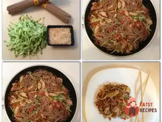 Гречана локшина японською з куркою та овочами