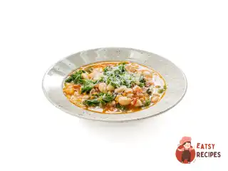 Тосканський суп риболіту з квасолею та шинкою