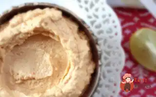 Хумус З Кунжутною Пастою, Куміном, Часником, Лимонним Соком Та Оливковою Олією