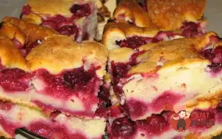 Швидкий Пиріг Із Замороженими Ягодами (Вишнею)