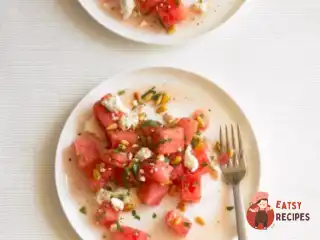 Салат з кавуна з бринзою