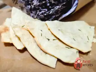Хрустка фокачча з розмарином