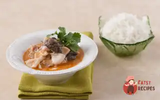 Кальмари У Кокосовому Соусі З Жасминовим Рисом.