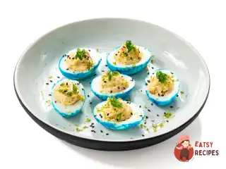 Фаршировані яйця з крабовими паличками та васабі