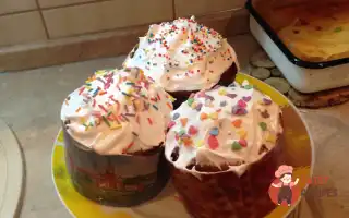 Паска З Родзинками Та Лимонною Цедрою