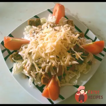 Салат "Цезар" з куркою на грилі.