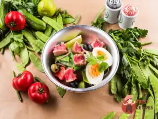 Ніцца з тунцем