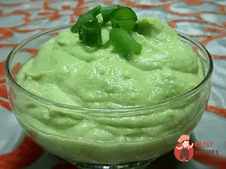 Зелений мус із авокадо