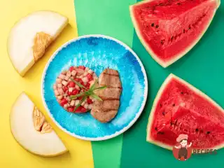 Куряче філе з фруктовою сальсою