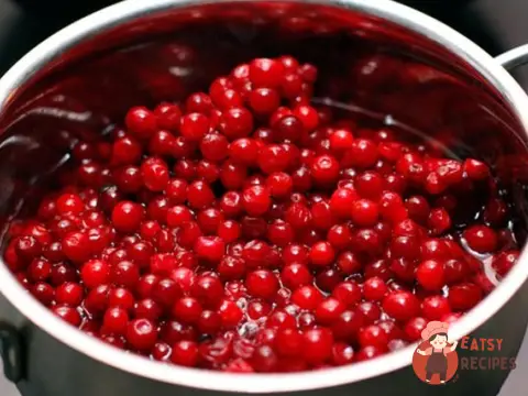 Ягідний карельський суп