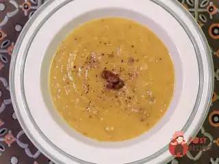 Гарбузовий суп-пюре з гливи і майораном