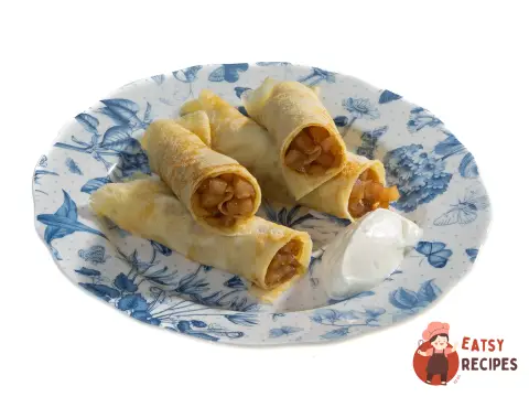 Млинці з яблучним конфітюром