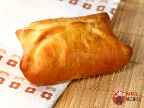 Хліб із сирно-м'яною начинкою