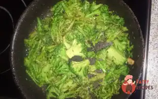 Куряче Філе В Духовці Під Сиром Із Овочами