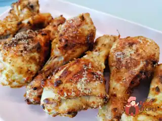 Курячі ніжки каррі на сольовій підкладці