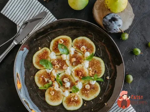 Карпаччо з інжиру з маскарпоне та фундуком