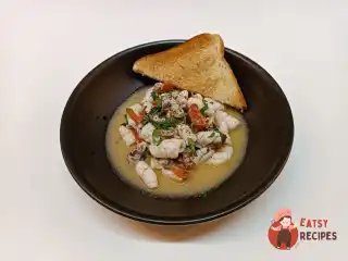 Смажені кальмари з часником та петрушкою