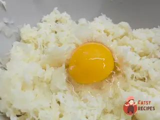 Крок 5: Деруни з кабачком і картоплею