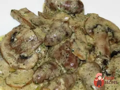 Курячі серця у гірчично-сирному соусі