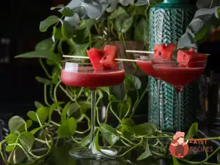 Коктейль «Кавун-малина - тині»