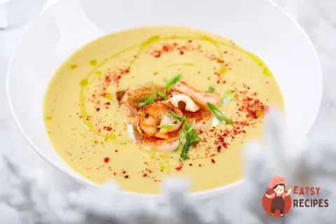 Кукурудзяний чаудер з морепродуктами
