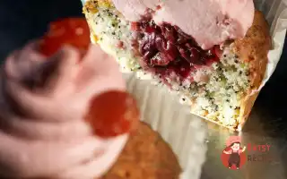 Макові Капкейки