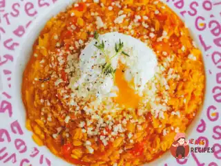 Томатна вівсяна каша