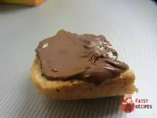 Шоколадна паста з волоськими горіхами