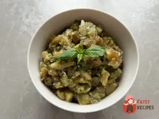 Закуска із запечених баклажанів