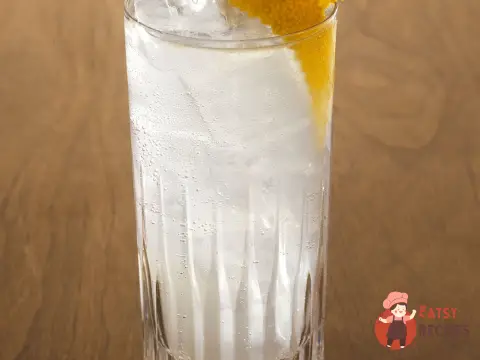 Коктейль "Том Коллінз" (Tom Collins)