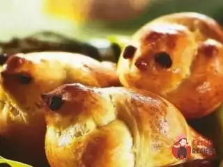 Жайворонки (пісні булочки)