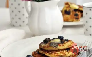 Млинці З Чорницею Та Горіхами