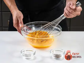 Крок 3: Омлет з лисичками