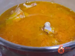 Крок 9: Курка, тушкована з морквою та гарбузом