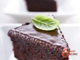 Пиріг із картоплі з шоколадом та горіхами