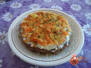 Печінковий торт з морквою