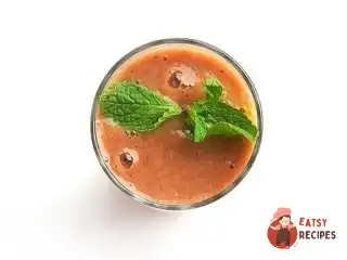 М'ятно-полуничний смузі