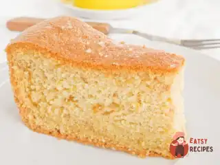 Кукурудзяний пиріг з мигдалем