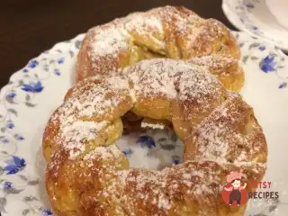 Естонські булочки з корицею