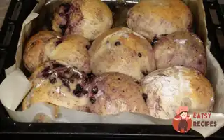 Булочки Домашні З Чорницею