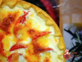 Кіш лорен з куркою та грибами