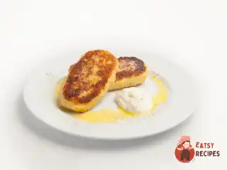 Зрази картопляні з цибулею та яйцем