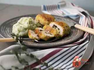 Котлети курячі з сиром у мультиварці