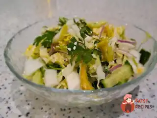 Салат із пекінської капусти