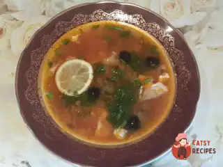 Рибна солянка