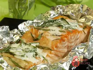 Запечений лосось з естрагоном